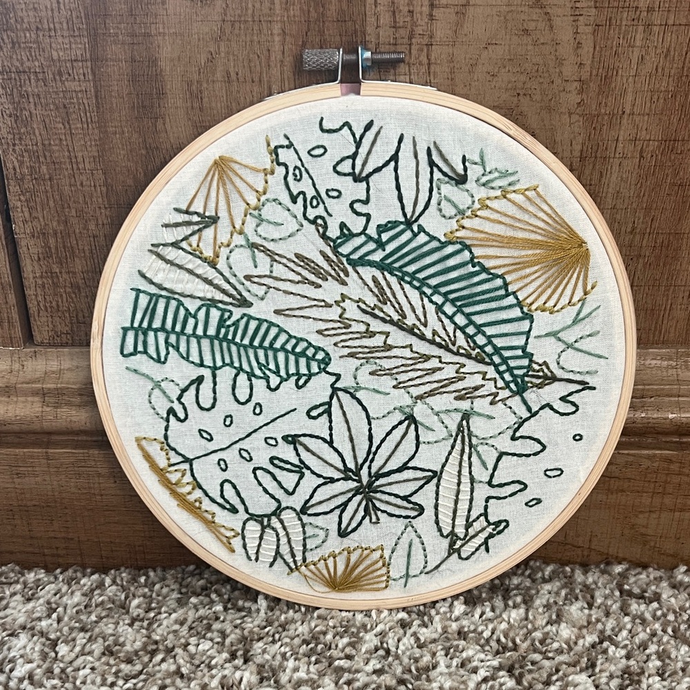 Embroidered Leaf Pattern Wall Art - Picture 3 of 6